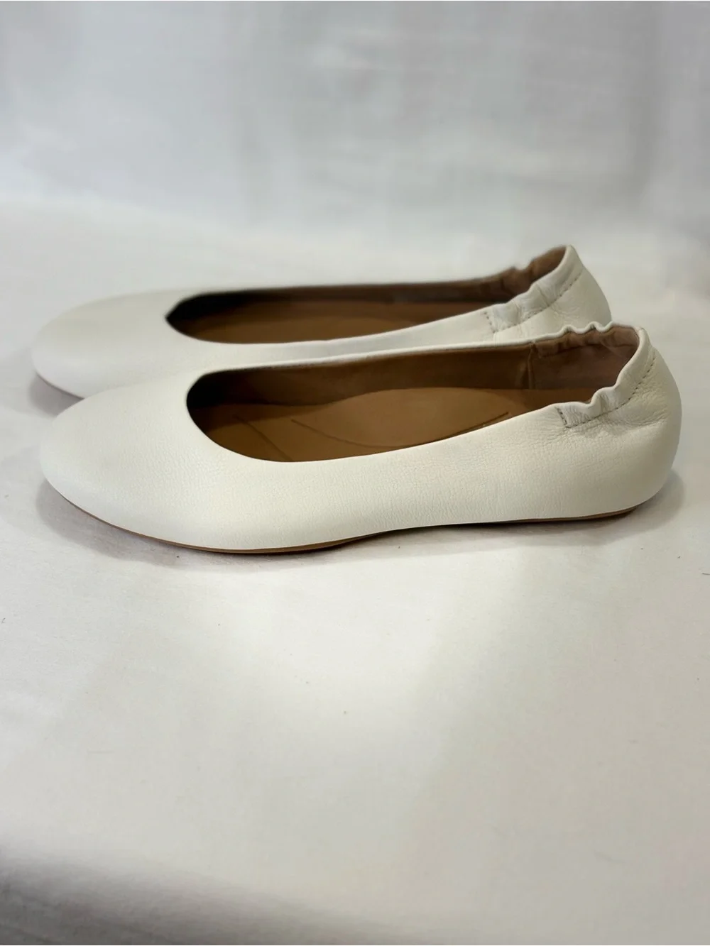 ***NEW*** DANSKO MOLLIE White Ballet Flats SZ 37 / SZ 7 $150